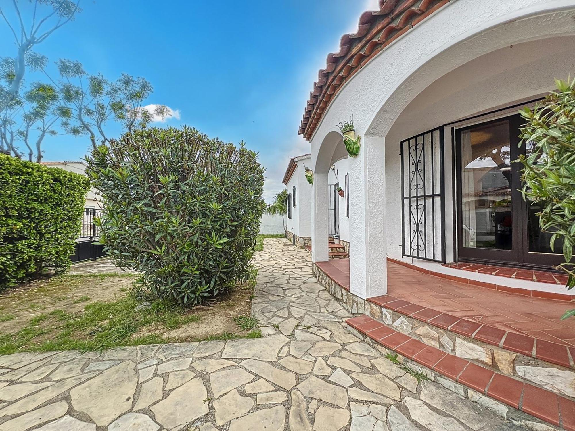 Requesens Villa Empuriabrava Bagian luar foto